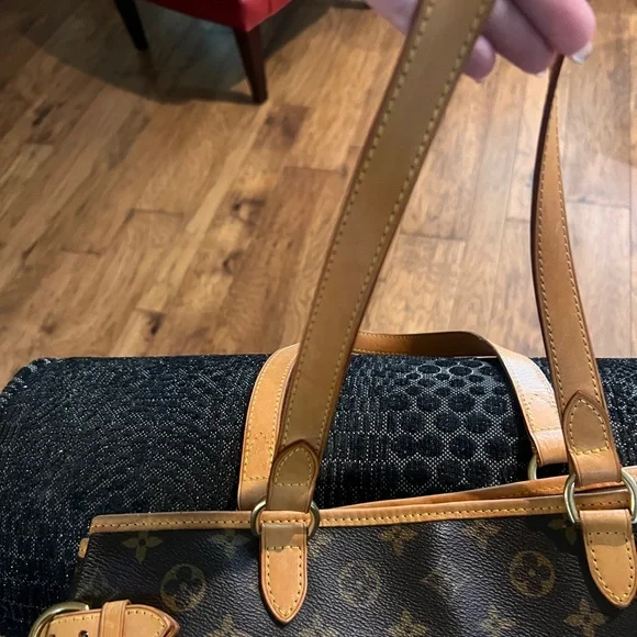 Lv tote purse online